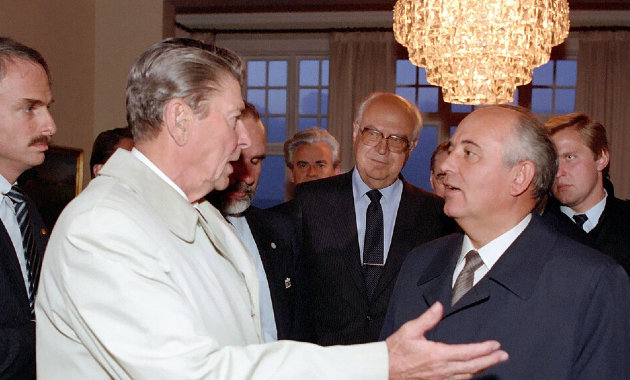 Reagan és Gorbacsov