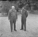 Churchill Montgomery tábornokkal