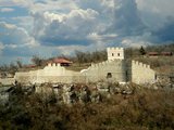 A középkori vár romjai
