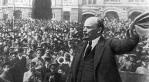 Lenin beszédet mond 1917-ben (kép forrása: historia.org.pl)