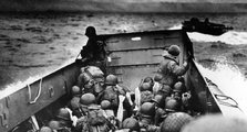 Amerikai katonák úton a part felé (kép forrása: nationalinterest.org)