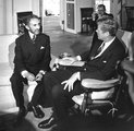 Hailé Szelasszié császár John Fitzgerald Kennedy amerikai elnökkel (kép forrása: jfklibrary.org)