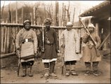 Muszlim banditák a kínai Hszincsiangban 1915 körül – Stein Aurél felvétele (kép forrása: flickr.com)