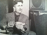 Orwell 1945-ben (kép forrása: cultura.hu)