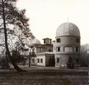 Az ógyallai csillagvizsgáló 1903-ban (kép forrása: Wikimedia Commons / Fortepan)