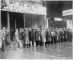 Al Capone által megnyitott ingyenkonyhák Chicagóban (1931)