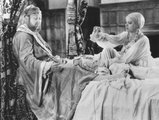 Jelenet a VIII. Henrik magánélete című filmből, a király szerepében az Oscar-díjas Charles Laughton (1933)