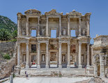 Celsus könyvtárának romjai napjainkban (kép forrása: Wikimedia Commons)