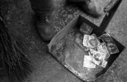 Pengő a lapáton – az elértéktelenedő pénznemet a forint váltotta 1946-ban