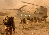 Amerikai katonák Afganisztánban 2003-ban