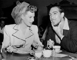 Maureen O'Hara és Anthony Quinn a színfalak mögött (1947)