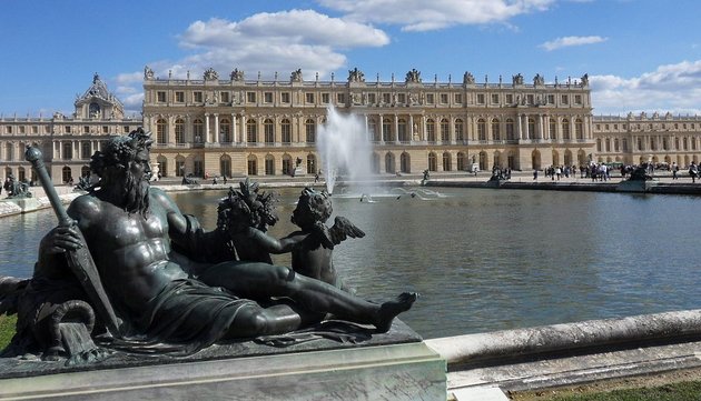 Versailles