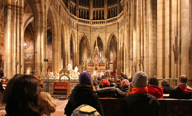 Adventi roráte a prágai Szent Vitus-templomban