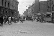 A 7-es busz közeledik a Rákóczi úton a Keleti pályaudvar felé (1951) <br /><i>Fortepan</i>