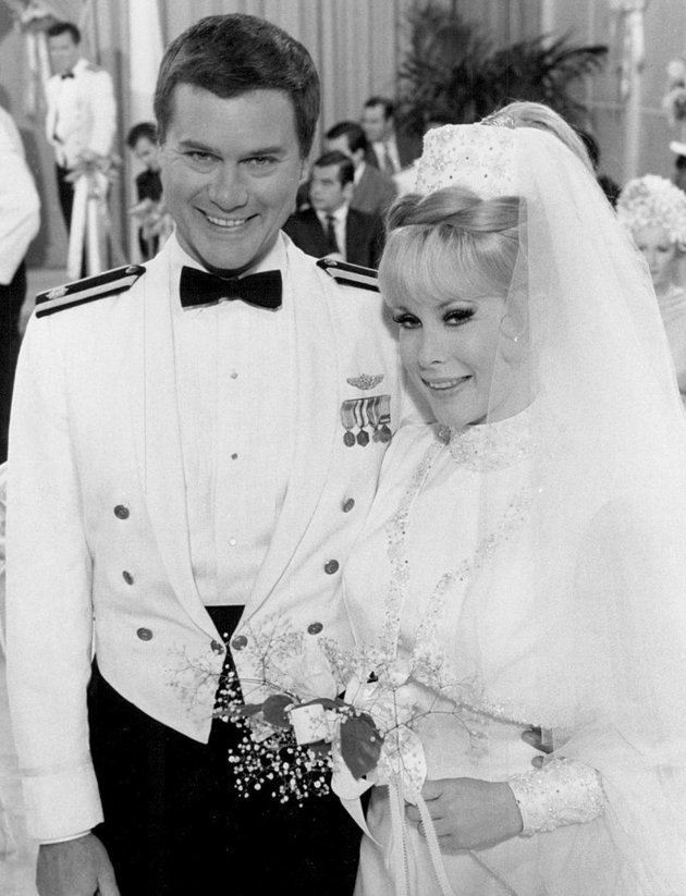 arry Hagman és Barbara Eden a Jeannie, a háziszellem című tévéfilmben (1969)