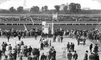 Lóversenytér a későbbi Népstadion helyén 1908-ban (forrás: Fortepan / Deutsche Fotothek / Brück und Sohn)