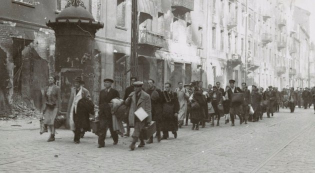 1943-as fotó a varsói gettóból