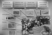 A programról szóló 1955-ös amerikai kiállítás egyik része, mely egy oktatási célú reaktorról szól