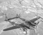 Lockheed P-38G vadászrepülő a levegőben