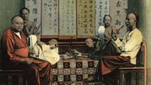 Ópiumot fogyasztó hongkongiak a 19. században