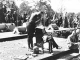 Borotválkozás egy kormányrendezvényen 1933-ban