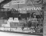 Brinkley „gyógyszereit” árusító üzlet