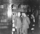 Hans Albert Einstein édesapjával (kép forrása: All That's Interesting)