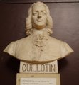 Joseph-Ignace Guillotin mellszobra (kép forrása: Wikimedia Commons)