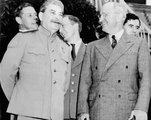 Truman Sztálinnal 1945. júliusában, a potsdami konferencián (kép forrása: The Washington Post)
