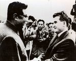 Kim Ir Szen az észak-koreai fővárosban fogadja Nicolae Ceaușescu román államfőt, 1971. (kép forrása: Wikimedia Commons)