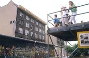 A fal egy szakasza Nyugat-Berlinből nézve, 1986. (Wikipedia / Nancy Wong / CC BY-SA 4.0)