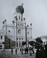 A zsinagóga gömbje is megdőlt Kecskeméten (Kép forrása: Fortepan/ Magyar Földrajzi Múzeum / Károssy Csaba)