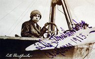 Lilly az 1913-as Szent István-napi repülőnapot már sikerrel vette.