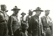Gróf Teleki Pál és a mozgalom megalapítója, Lord Robert Baden-Powell is részt vett a magyar rendezésű dzsemborin