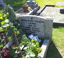 Az író sírja Oxfordban (Wikipedia / Twooars / CC BY-SA 3.0)