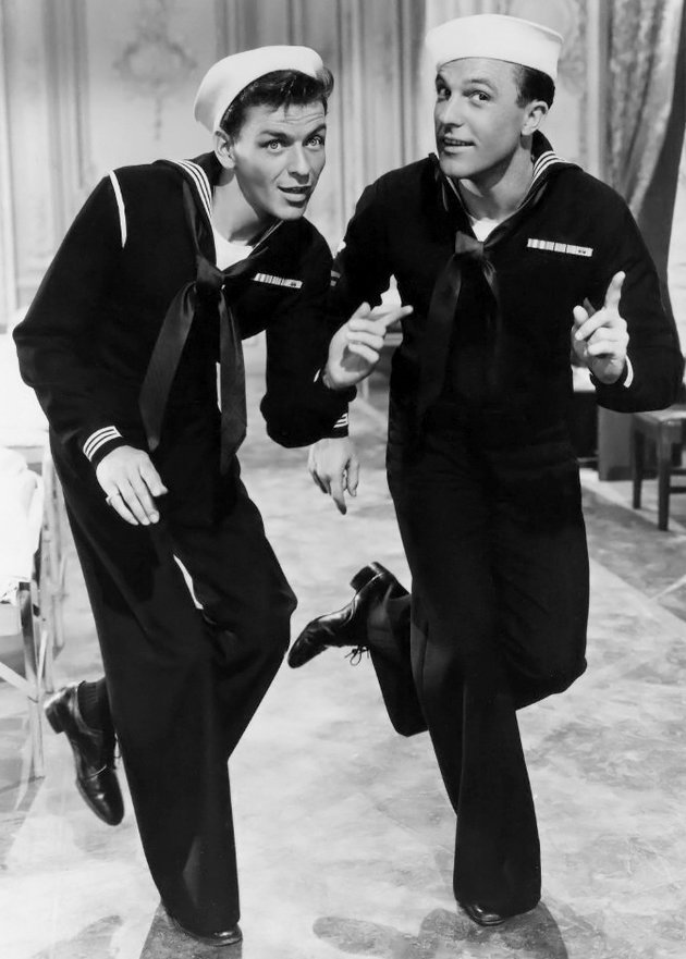 Frank Sinatra és Gene Kelly a Horgonyt fel! című zenés vígjátékban (1945)
