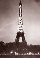 Citroën-fényárban az Eiffel-torony