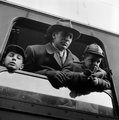 Magyar menekültek vonata érkezik meg Svájcba, 1956 (Kép forrása: Fortepan / ETH Zürich)